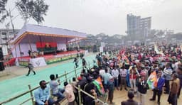 বেলস পার্কে বিএনপির নির্বাচনি জনজোয়ার, আসছেন তারেক রহমান