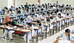 প্রকাশিত হলো ২০২৬ সালের এইচএসসি পরীক্ষার সময়সূচি