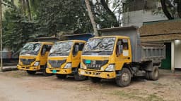 গোয়ালন্দে ফসলি জমি থেকে মাটি কেটে বিক্রি, তিনটি ট্রাক জব্দ 