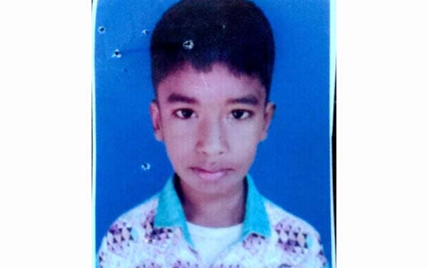 রায়গঞ্জে মাছ ধরতে গিয়ে বজ্রপাতে স্কুলশিক্ষার্থীর মর্মান্তিক মৃত্যু