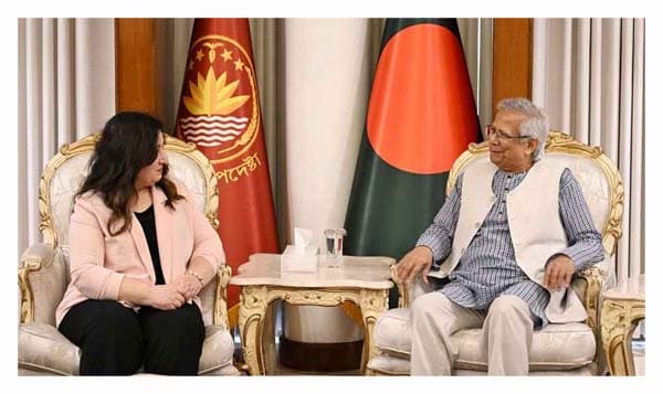 নির্বাচন প্রস্তুতিতে ঐতিহাসিক মুহূর্তের দ্বারপ্রান্তে বাংলাদেশ: ড. ইউনূস