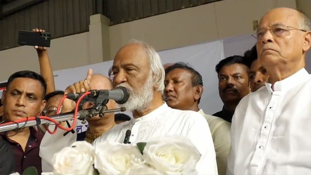 আওয়ামী লীগের মিথ্যা ইতিহাস উন্মোচনের আহ্বান মঈন খানের