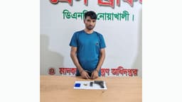 বেগমগঞ্জে পিস্তল-গুলিসহ মাদক কারবারি গ্রেপ্তার