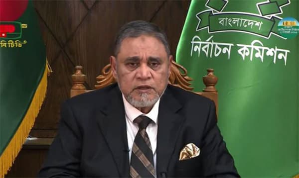 ভোটারদের সতর্ক ও দায়িত্বশীল থাকার আহ্বান সিইসির