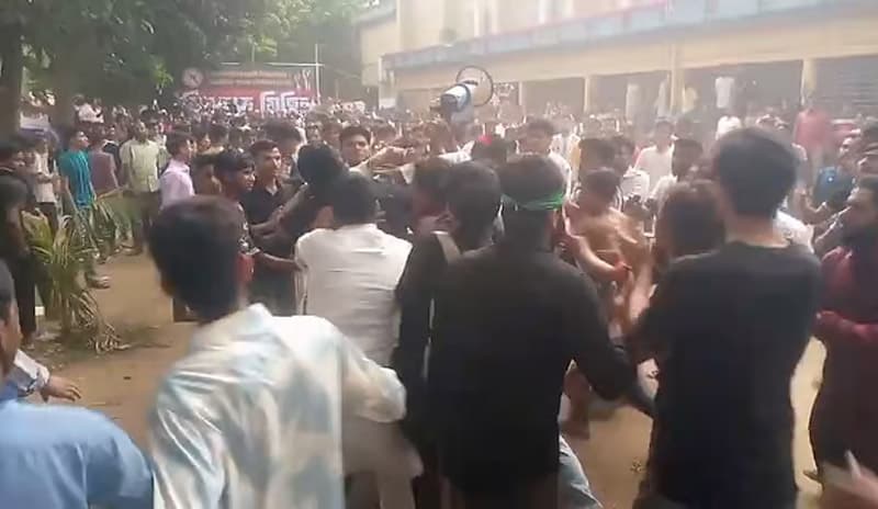 বগুড়ায় সারজিস আলমকে ঘিরেই সংঘর্ষ, দোষারোপ দুইপক্ষের