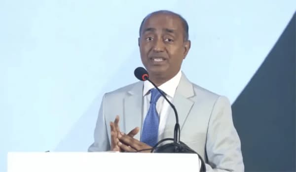 প্রবাসীদের স্বার্থরক্ষায় বিশেষ আদালত গঠনের উদ্যোগ নিচ্ছে সরকার