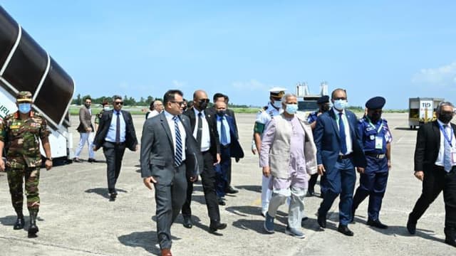 কক্সবাজারে রোহিঙ্গা সংলাপে যোগ দিলেন ড. মুহাম্মদ ইউনূস
