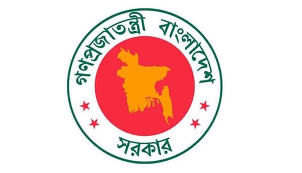 রাজধানীতে ককটেল বিস্ফোরণ: ধর্মীয় প্রতিষ্ঠানে নিরাপত্তা জোরদার