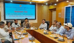 রায়গঞ্জে মহাসড়কে দুর্ঘটনা এড়াতে আলোচনা সভা অনুষ্ঠিত 