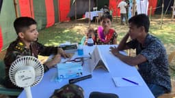 দুর্গম পাহাড়ে সেনাবাহিনীর মানবিক উদ্যোগ, বিনামূল্যে চিকিৎসা