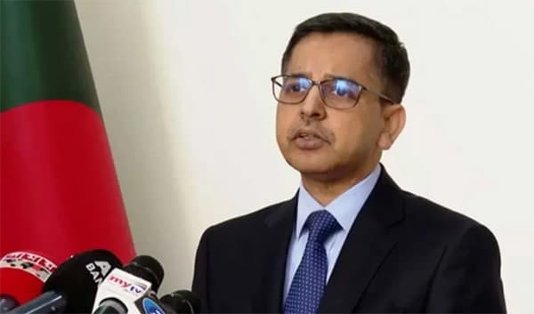 বাংলাদেশিদের জন্য স্বল্প ব্যয়ে স্বাস্থ্যসেবা নিশ্চিতে প্রতিশ্রুতিবদ্ধ ভারত