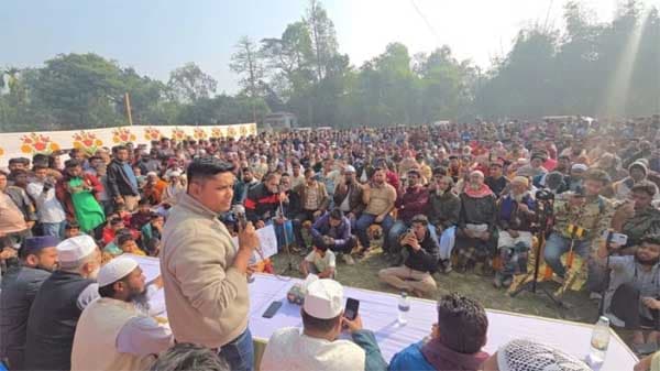 রাজনৈতিক নেতা নয়, এবার ভোটকেন্দ্র পাহারা দেবে জুলাইযোদ্ধারা: হাসনাত