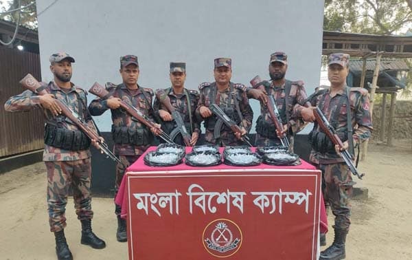 হিলি সীমান্তে বিজিবির বিশেষ অভিযানে কুপিজেসিক ইনজেকশন উদ্ধার