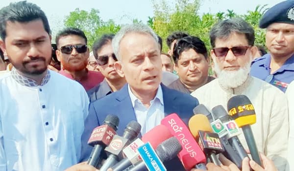 এবারের ঈদযাত্রা স্বস্তিদায়ক ও আনন্দমুখর: দাবি সেতুমন্ত্রীর