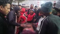 মেহেরপুরে সড়ক দুর্ঘটনায় নিহত ১, আহত ২