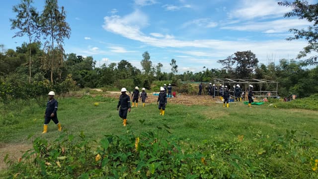 শ্রীমঙ্গলে দুর্বৃত্তদের ছিদ্র করা পাইপলাইনের আগুনে দগ্ধ মা-বাবা ও ছেলে