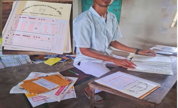 দেবীদ্বারে শিক্ষার্থী দিয়ে এসএসসি খাতা মূল্যায়নের অভিযোগে তোলপাড়