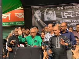 “শেখ হাসিনা এনসিপিকে ঠেকাতে ভারতের নির্দেশে কাজ করছেন”-বরিশালে রিজভী 