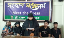 স্বামীর সম্পত্তি অধিকার চেয়ে শ্রীমঙ্গল প্রেসক্লাবে নারীর সংবাদ সম্মেলন