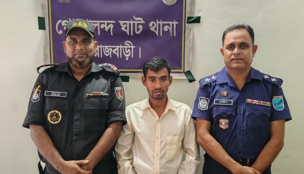 আখক্ষেতে পেতে রাখা বিদ্যুতের তারে জড়িয়ে নারীর মৃত্যু, প্রধান আসামি গ্রেফতার 