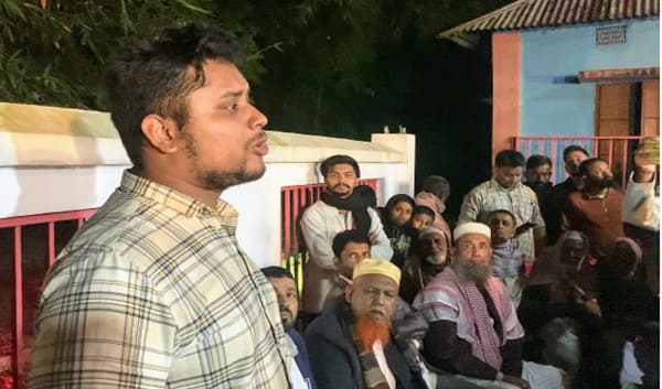 যদি ১০টা ভোট পাই তাও দেবীদ্বার ছেড়ে যাবনা: হাসনাত আব্দুল্লাহ