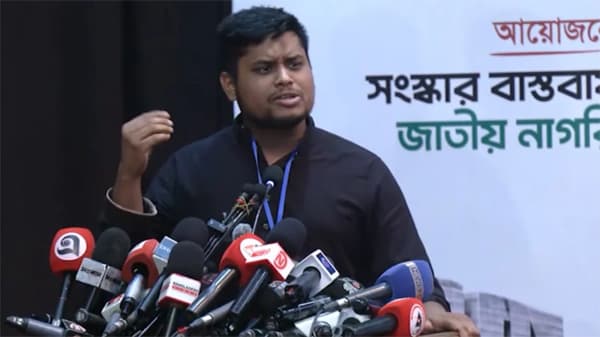 সংসদে স্বরাষ্ট্রমন্ত্রীর বক্তব্যে ‘ভণ্ডামি’ অভিযোগ হাসনাত আবদুল্লাহর