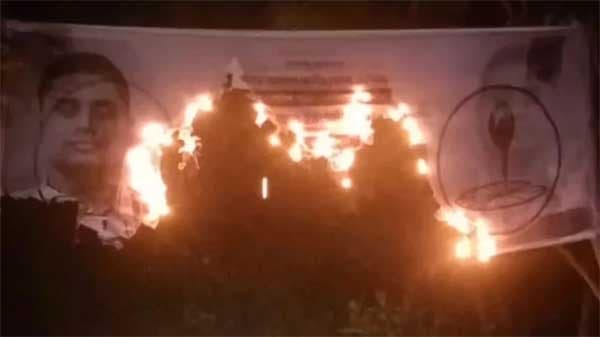 দেবিদ্বারে হাসনাতের ব্যানারে দুর্বৃত্তদের আগুন, উত্তপ্ত কুমিল্লা-৪