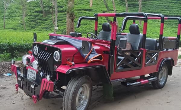 ঈদে পর্যটকের আশায় বুক বাঁধছেন চাঁদের গাড়ি চালকরা