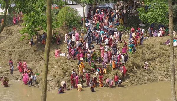 পাঁচবিবিতে শত বছরের বারুনিস্নান ও দিনব্যাপি মেলা অনুষ্ঠিত