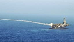 আব্রাহাম লিঙ্কনের দিকে ধেয়ে আসা ইরানি ড্রোন ধ্বংস