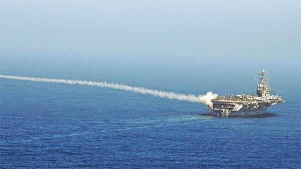 আব্রাহাম লিঙ্কনের দিকে ধেয়ে আসা ইরানি ড্রোন ধ্বংস