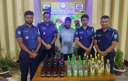 শ্রীমঙ্গলে ৪৬ বোতল বিদেশী মদসহ যুবক গ্রেফতার