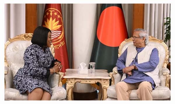 সুষ্ঠু নির্বাচন আয়োজনে কমনওয়েলথের সহযোগিতা চাইলেন প্রধান উপদেষ্টা