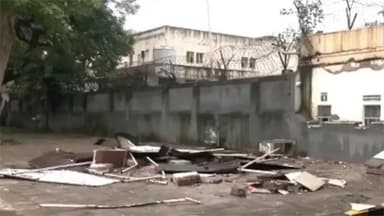 দিল্লিতে পাকিস্তান হাইকমিশনের অবৈধ স্থাপনা গুঁড়িয়ে দিল ভারত