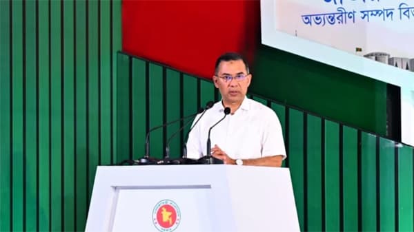 আস্থাভাজন এনবিআর গড়তে রাজস্ব কর্মকর্তাদের নির্দেশ প্রধানমন্ত্রীর