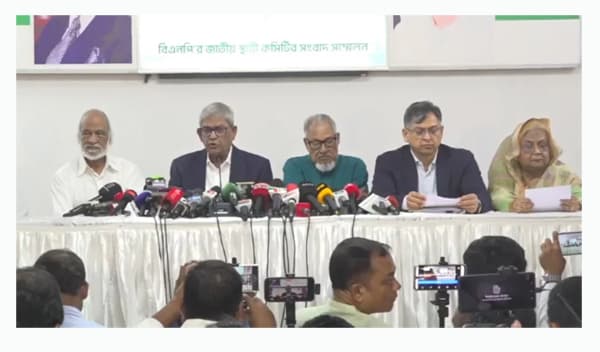 জাতীয় নির্বাচনের আগে গণভোট অপ্রয়োজনীয়: মির্জা ফখরুল