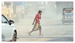 ঢাকায় বায়ুদূষণ উদ্বেগজনক পর্যায়ে, বাতাসের মান ‘খুব অস্বাস্থ্যকর’