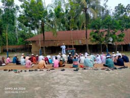 বিরামপুরে সৌদি সঙ্গে মিল রেখে ১৫ গ্রামের মানুষ ঈদ উদযাপন
