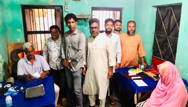 চোখের যত্নে দীপ আই কেয়ারের অনন্য উদ্যোগ বাংলাহিলিতে 