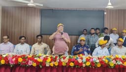 বৈষম্য ও অধিকার বঞ্চনা দূর করে জাতির সেফ এক্সিট চায় সরকার: ফারুক ই আজম