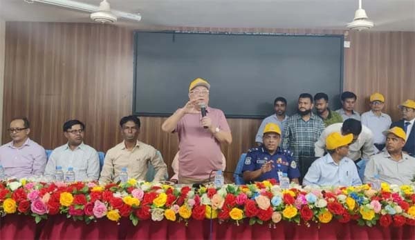 বৈষম্য ও অধিকার বঞ্চনা দূর করে জাতির সেফ এক্সিট চায় সরকার: ফারুক ই আজম