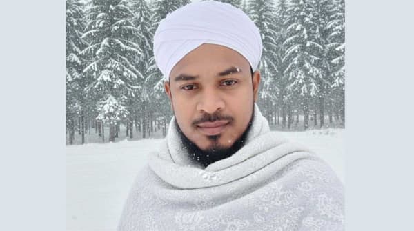 প্রবাসীর স্ত্রীকে আপত্তিকর বার্তা: জামায়াত নেতা বহিষ্কার