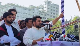 বাংলাদেশের নিয়ন্ত্রণ ঢাকা থেকে, দিল্লির তাবেদারি নয়: নাহিদ ইসলাম