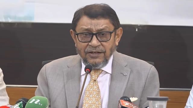 স্বাস্থ্যখাতে বড় বিনিয়োগ, এক লাখ কর্মী নিয়োগের ঘোষণা