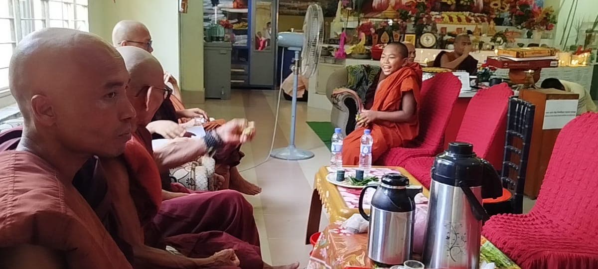 কুয়াকাটায় ধর্মীয় ভাবগাম্ভীর্যে পালিত হচ্ছে বুদ্ধ পূর্ণিমা ও শতবর্ষ উৎসব