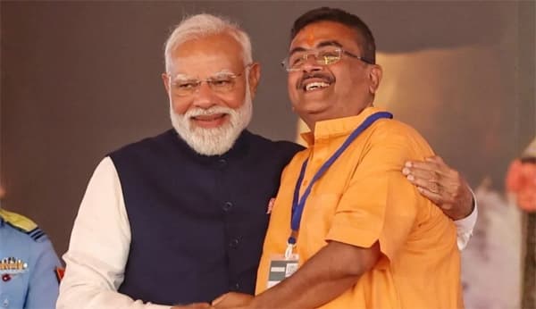 শপথের পরই ভাইরাল পুরোনো ভিডিও ঘিরে তীব্র বিতর্কে নতুন মুখ্যমন্ত্রী