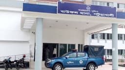 পরকীয়ার সন্দেহে গলা কেটে স্ত্রীকে হত্যা, থানায় আত্মসমর্পণ স্বামীর