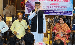 পূজার সময় বুক ফুলিয়ে উদযাপনের আহ্বান ধর্ম উপদেষ্টার