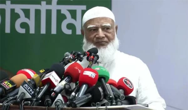 বিএনপি সরকার আওয়ামী লীগের পথেই হাঁটছে: শফিকুর রহমান