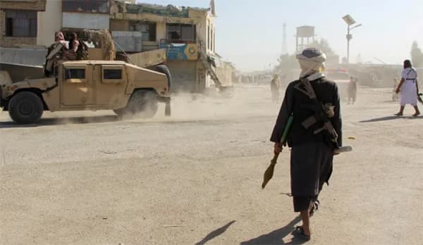 ইসলামাবাদে আফগান হামলা, পাকিস্তানের ১৪ সেনা নিহত